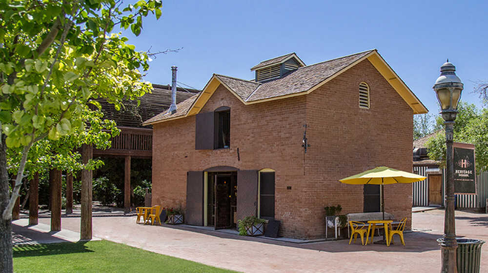 Teeter Carriage House at The Square PHX